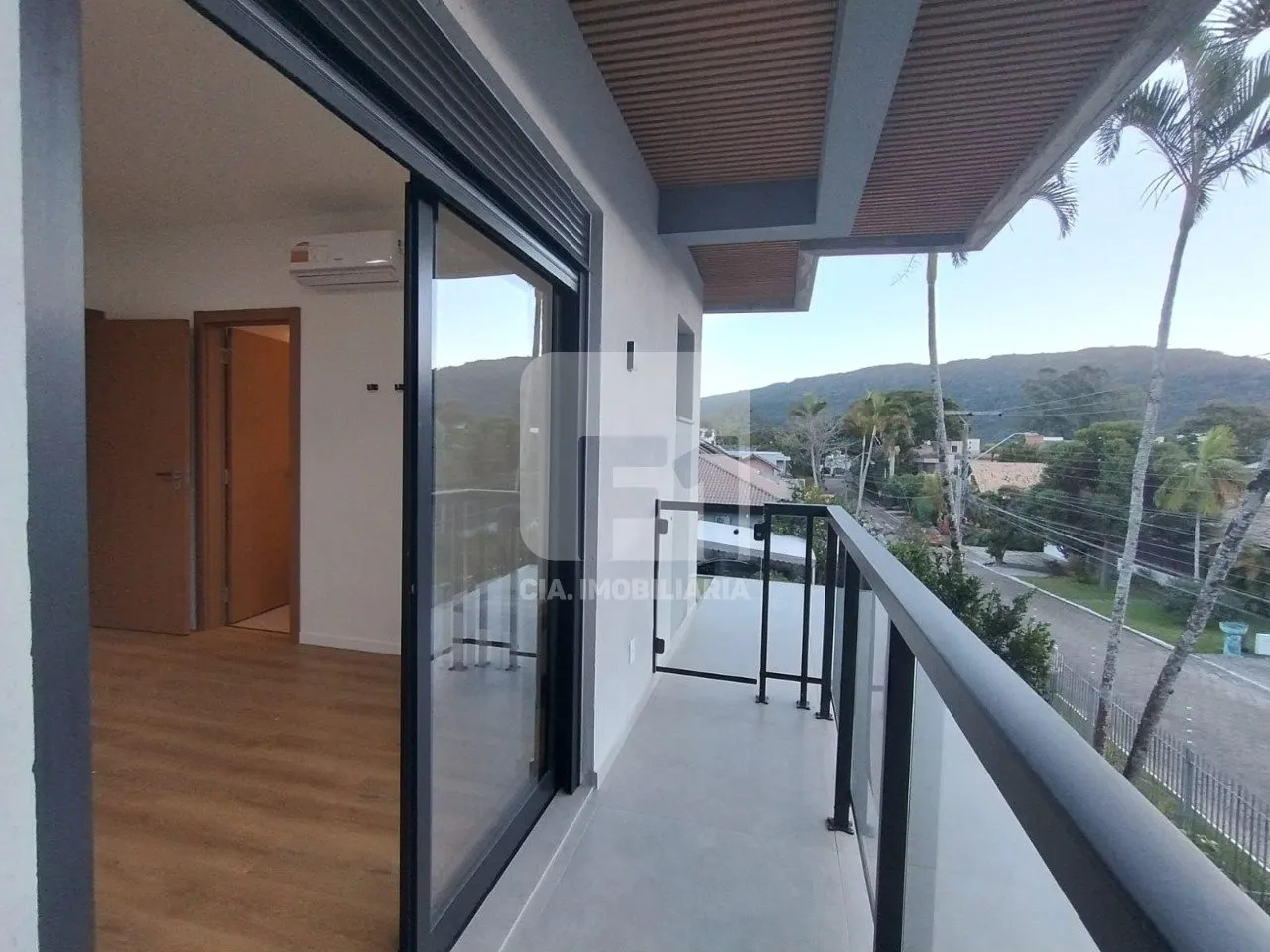 Furnished 3-bedroom house with 200 m² — photo 4