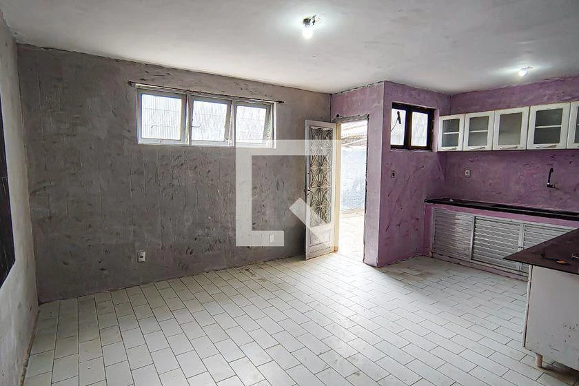 Duplex rental house with 6 bedrooms and 600 m² — photo 31