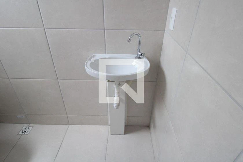 2-bedroom 45 m² rental apartment with balcony — photo 33