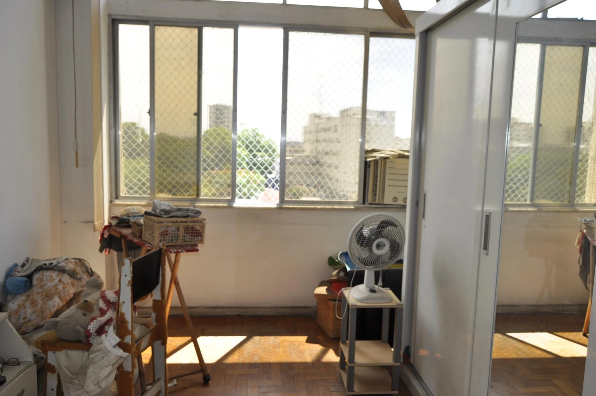 Furnished apartment with 2 bedrooms and no parking — photo 16