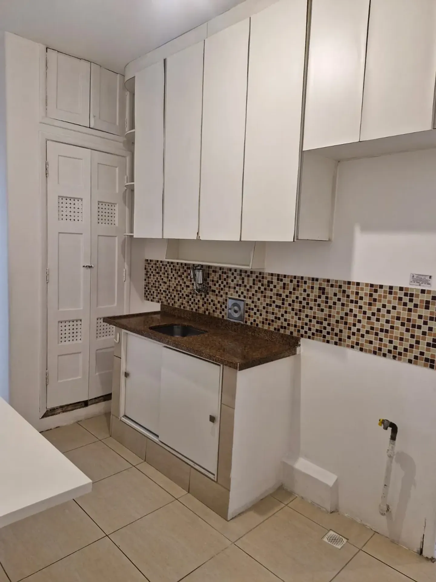 Apartamento de 100 m² e 2 quartos, Jardim Botânico