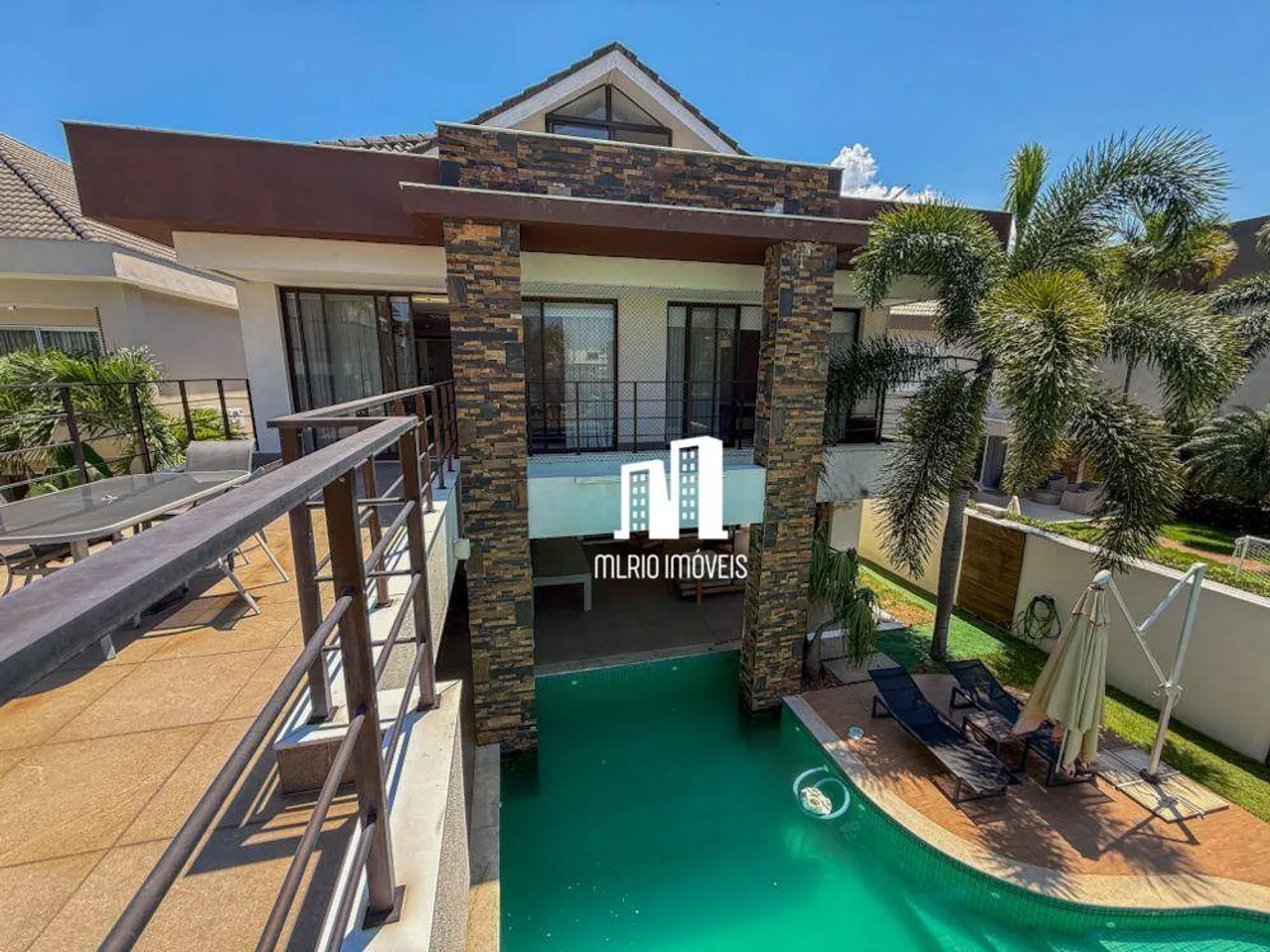 Furnished 626 m² house with 5 bedrooms and grill — photo 13