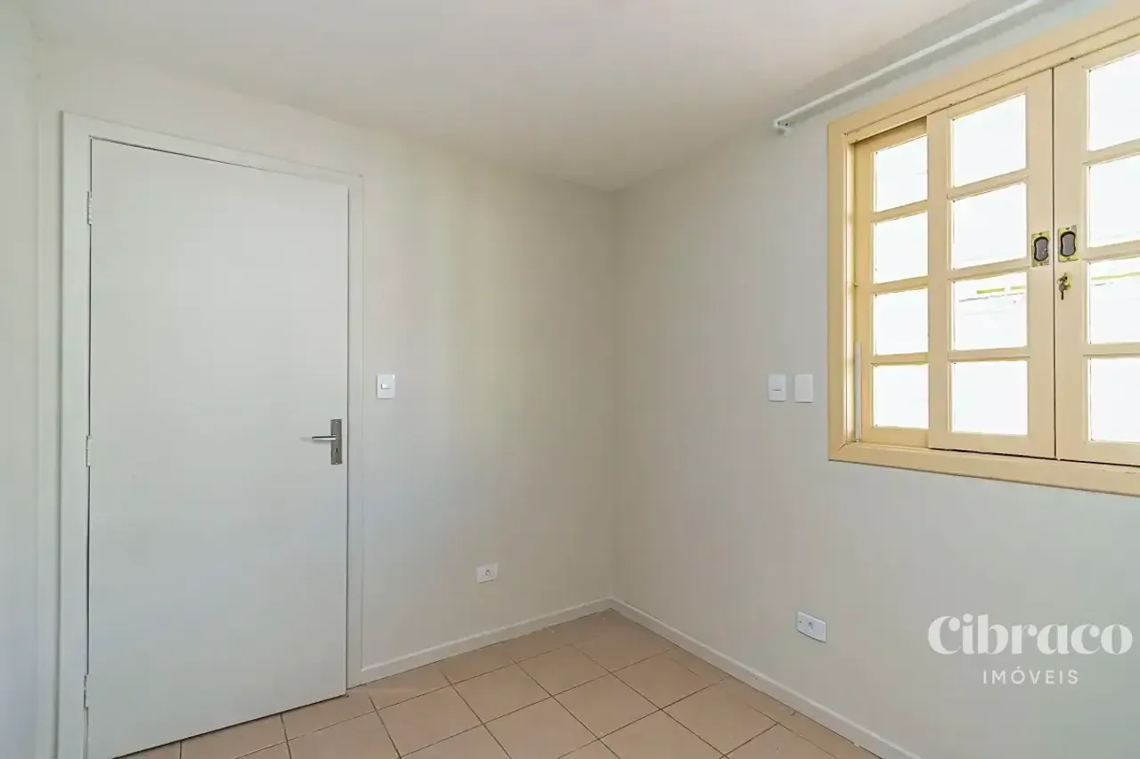 140 m² townhouse with 3 bedrooms and 3 parking spots — photo 15