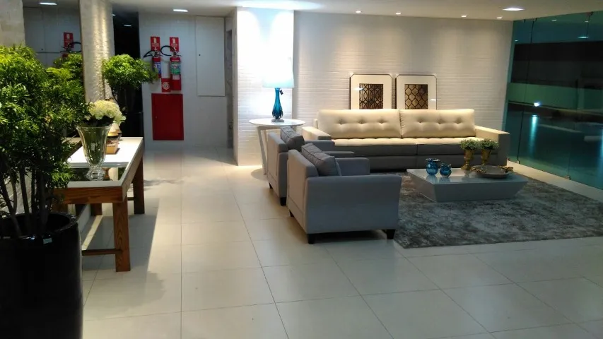Apartment with 4 bedrooms and 3 bathrooms, 2 parking spots