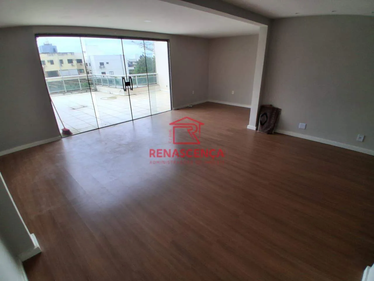 Cobertura de 230 m² com churrasqueira na varanda — photo 4
