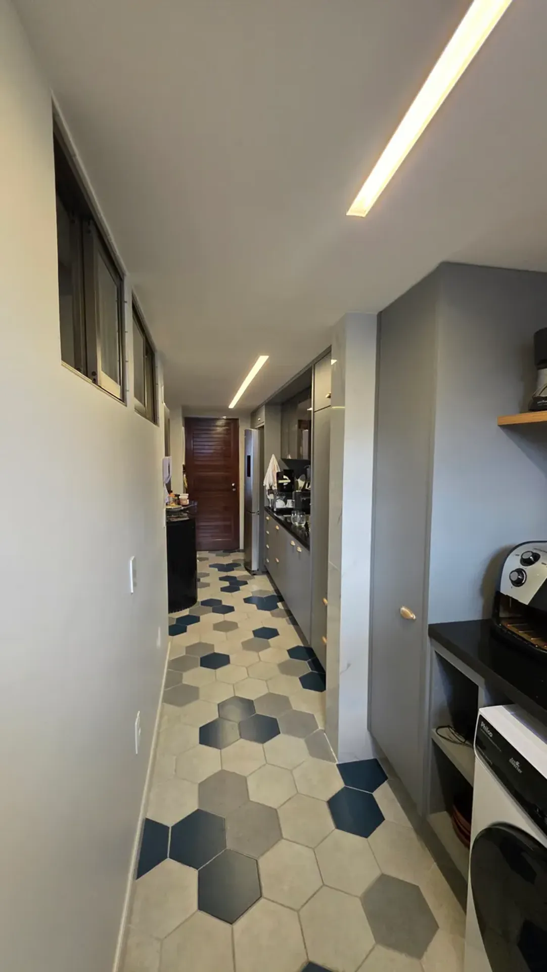 Washing machine in a 3-bedroom apartment, 135 m² — photo 9