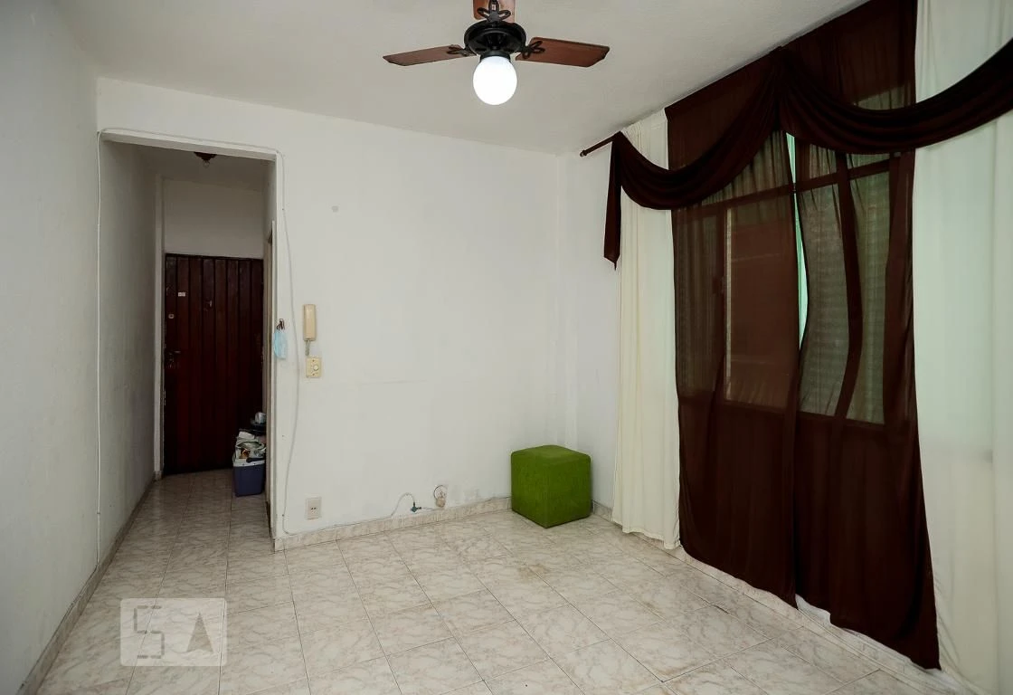 1-bedroom unfurnished apartment with parking and laundry — photo 8