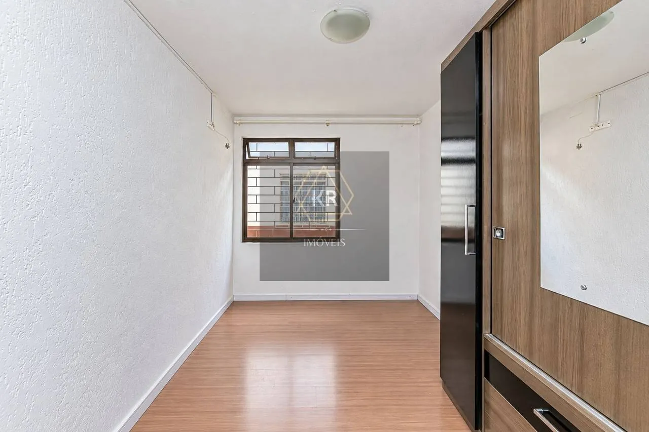 Apartamento com piso de madeira ou laminado, Campo Comprido — photo 13