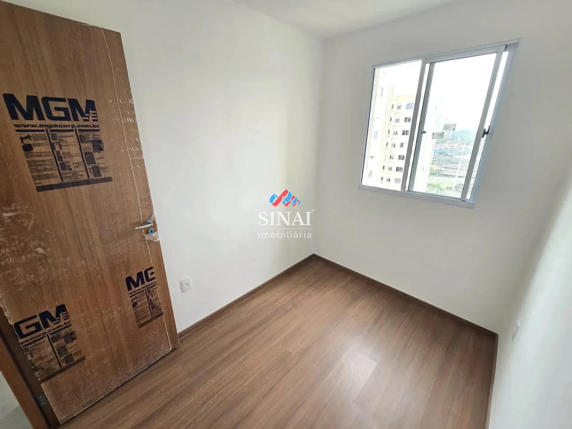 56 m² apartment with 2 bedrooms and a balcony — photo 3