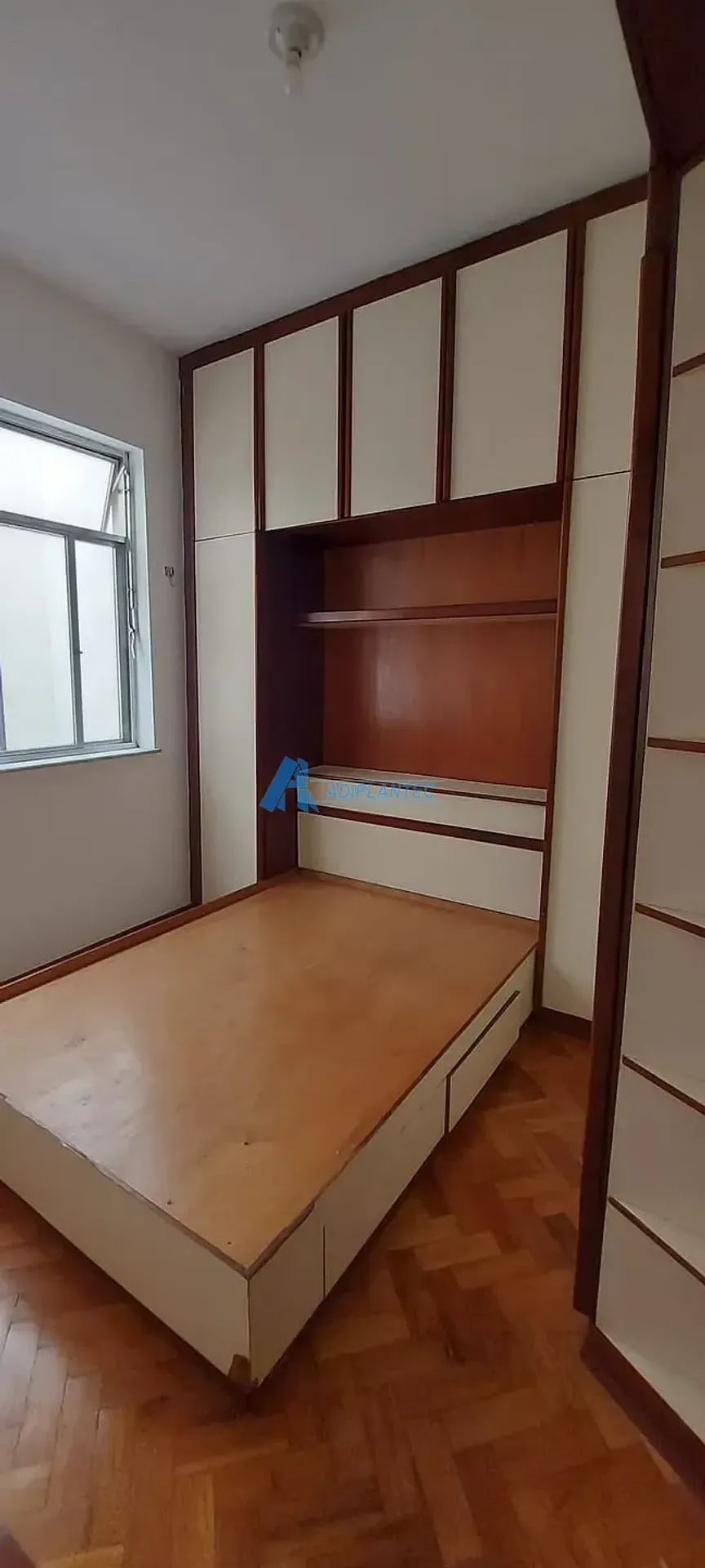 Apartment, 50 m², with wood or laminate floors — photo 7