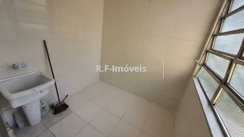 Residential apartment with 2 bedrooms and an electric shower — photo 4