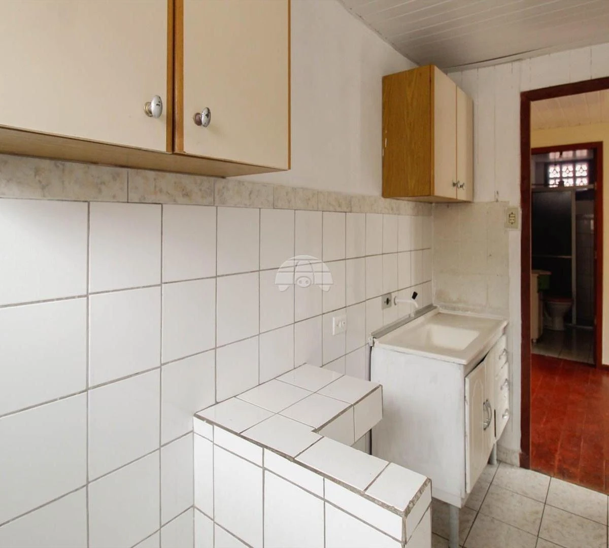 Wood or laminate floors in a 2-bedroom house, 40 m² — photo 4