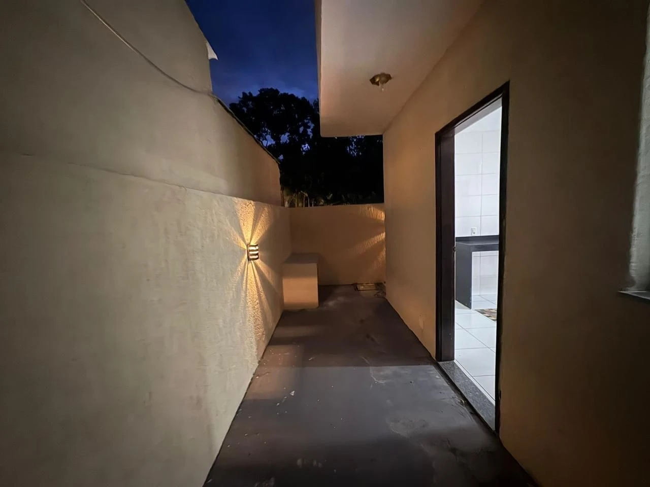 Unfurnished house with 3 bedrooms and 3 bathrooms — photo 7
