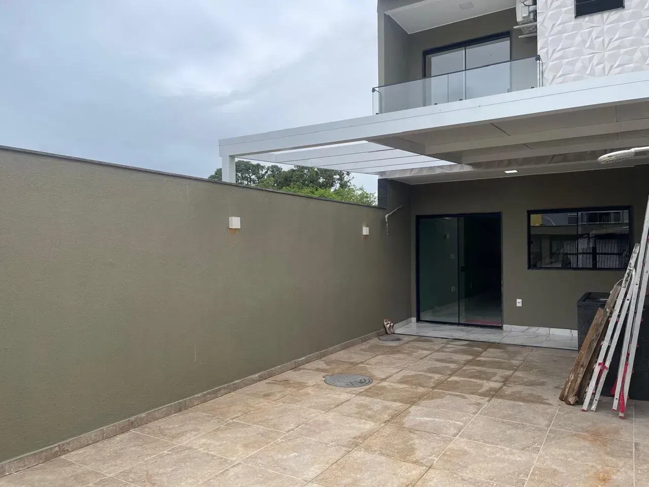 House, 140 m², with a private BBQ