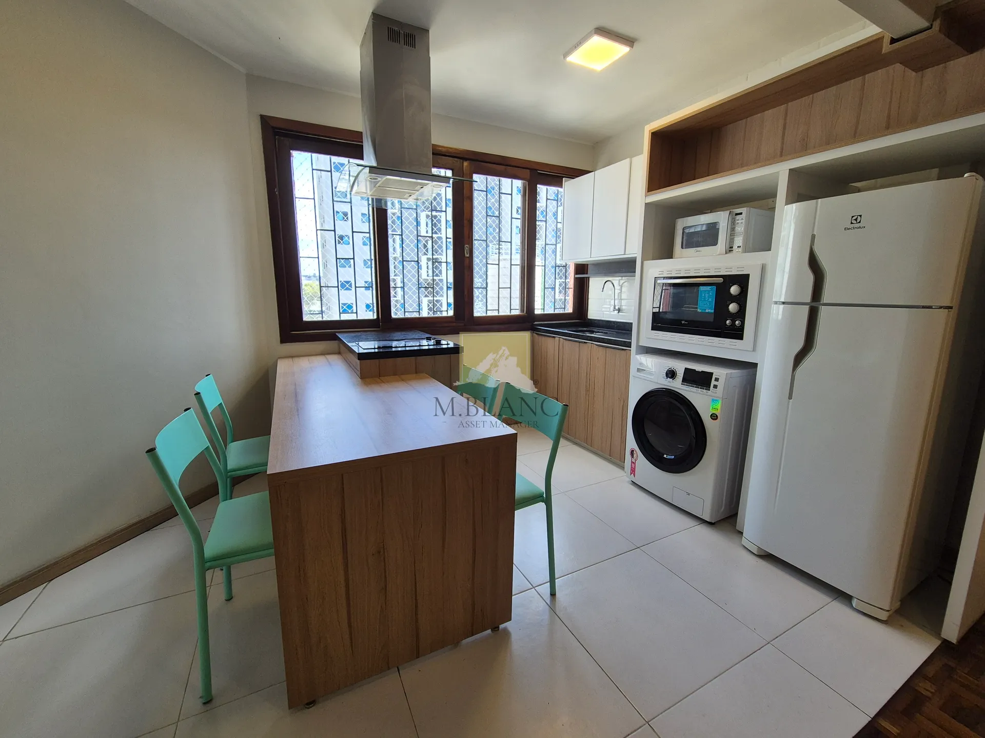 Washing machine in a 2-bedroom apartment, 120 m² — photo 21