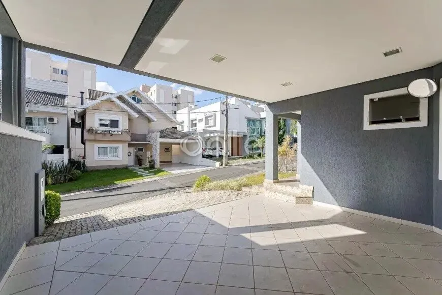 House with 4 en-suite rooms and 4 parking spots — photo 35