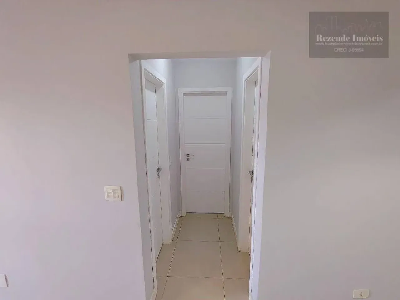 Apartamento de 2 dormitórios com varanda e churrasqueira — photo 6