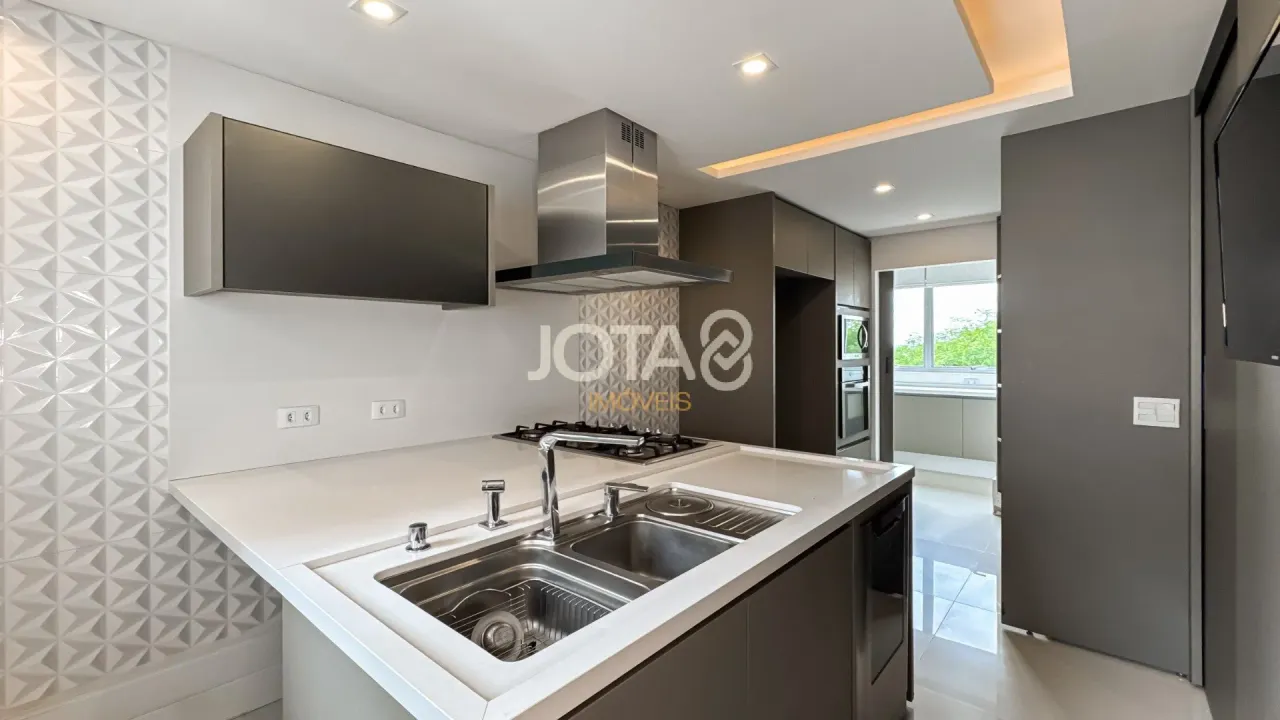 2-bedroom apartment with 331 m² and 2 parking spaces — photo 11