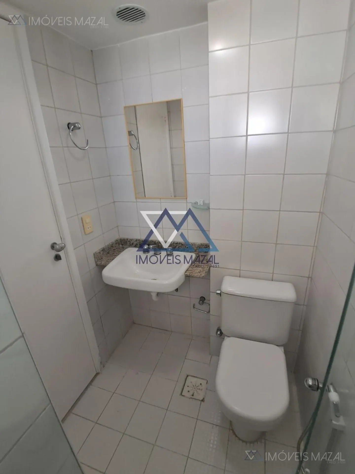 Rental apartment with 3 bedrooms and 4 bathrooms — photo 39