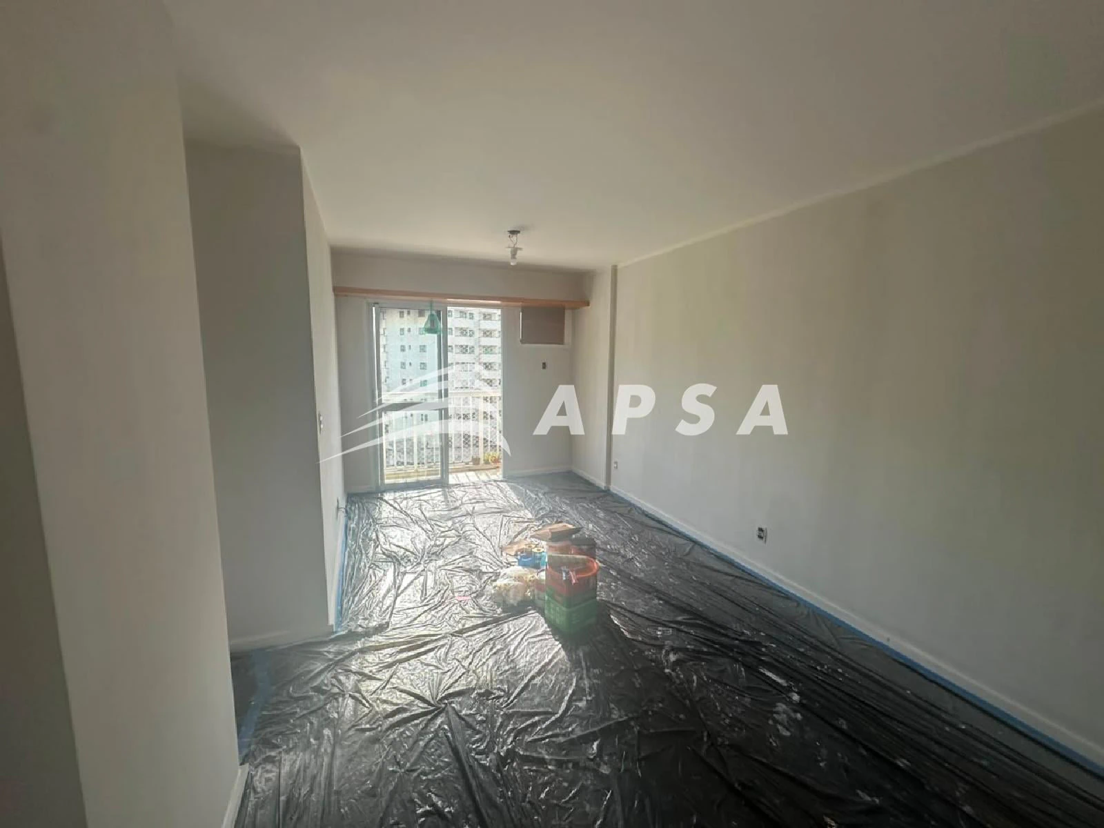 Unfurnished apartment with 3 bedrooms and 3 bathrooms — photo 20