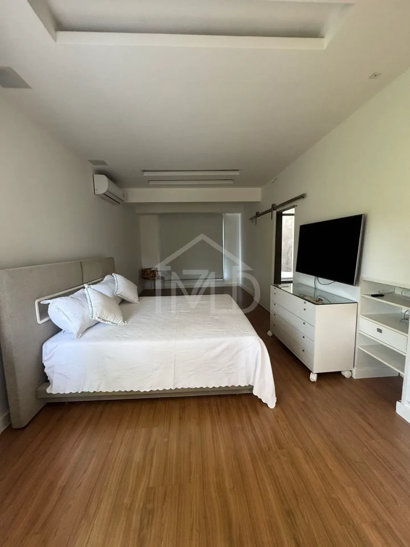 Furnished house with 4 en-suite bedrooms and open kitchen — photo 3