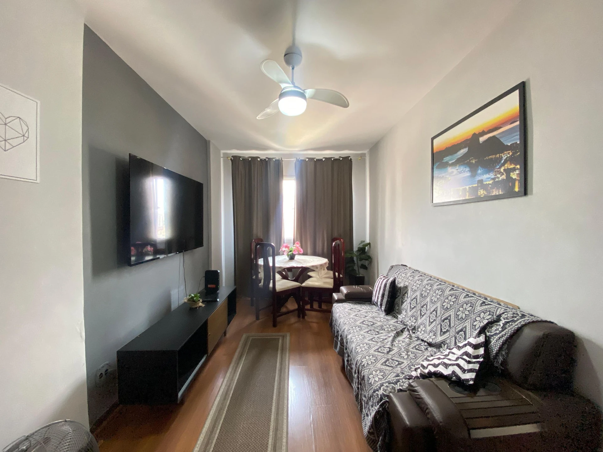 Furnished 2-bedroom apartment with 1 parking space — photo 9