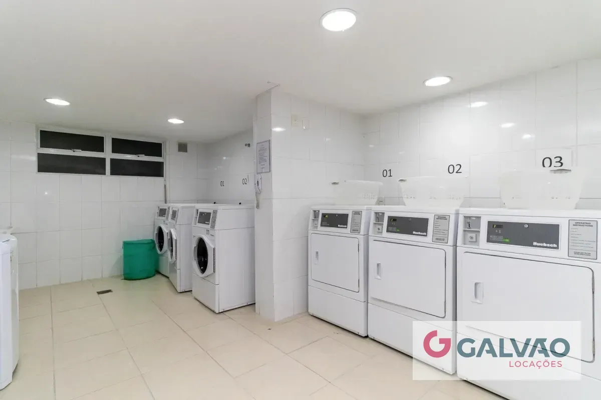 Furnished studio, 34 m², with a washing machine — photo 23