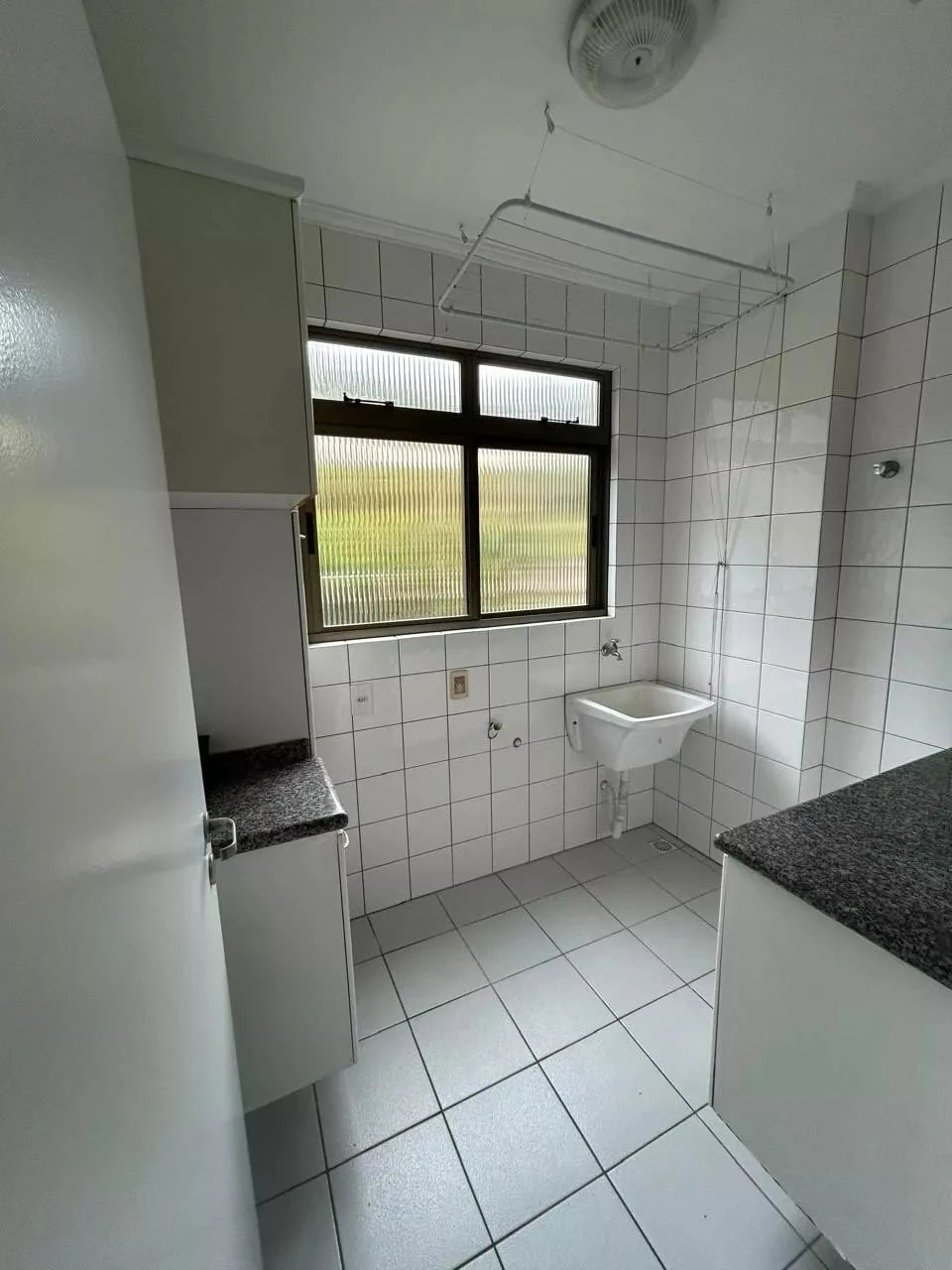 2-bedroom apartment, 1 with its own bathroom, 72 m² — photo 9