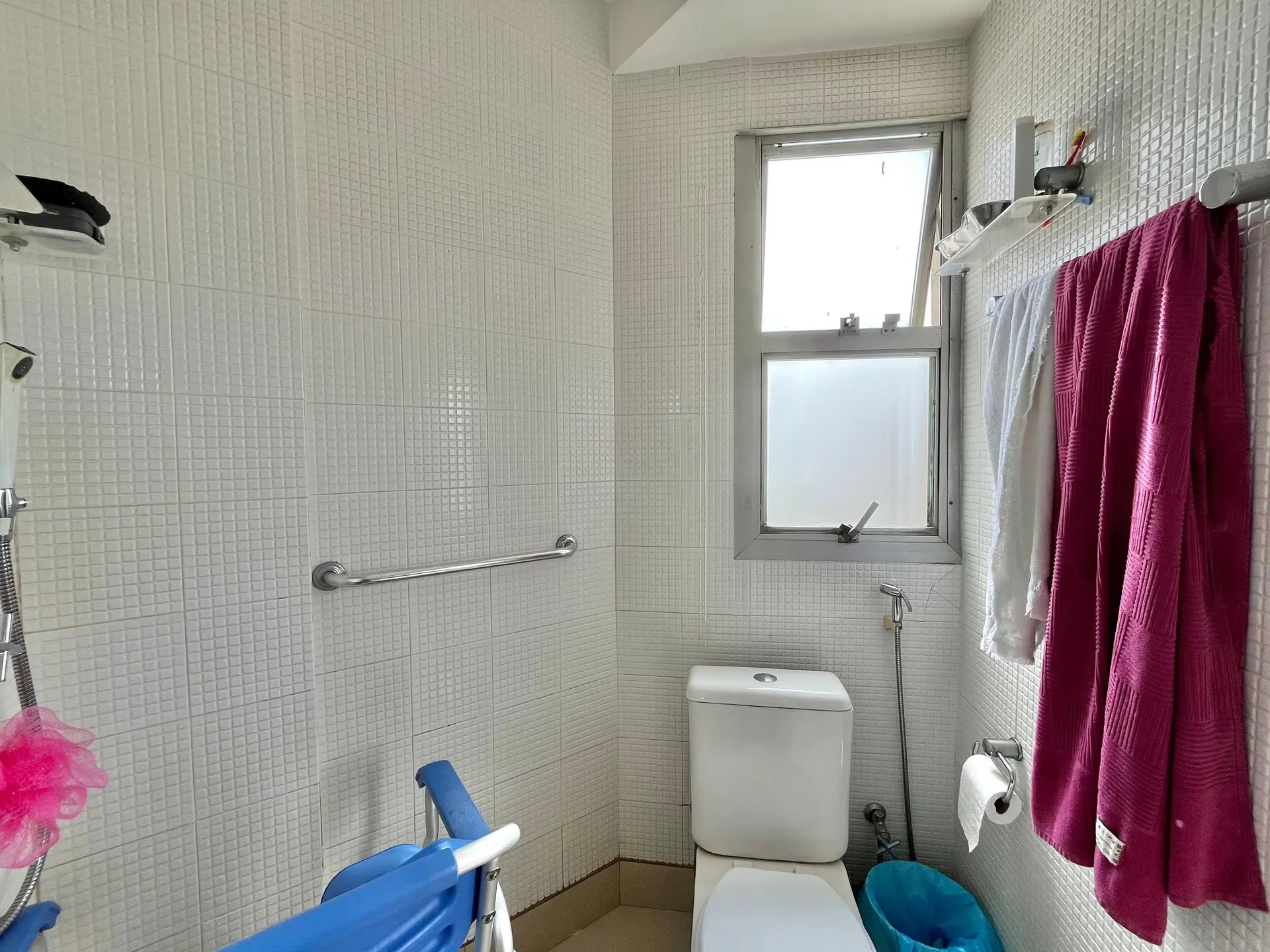 Furnished apartment, 450 m², with a water view — photo 67