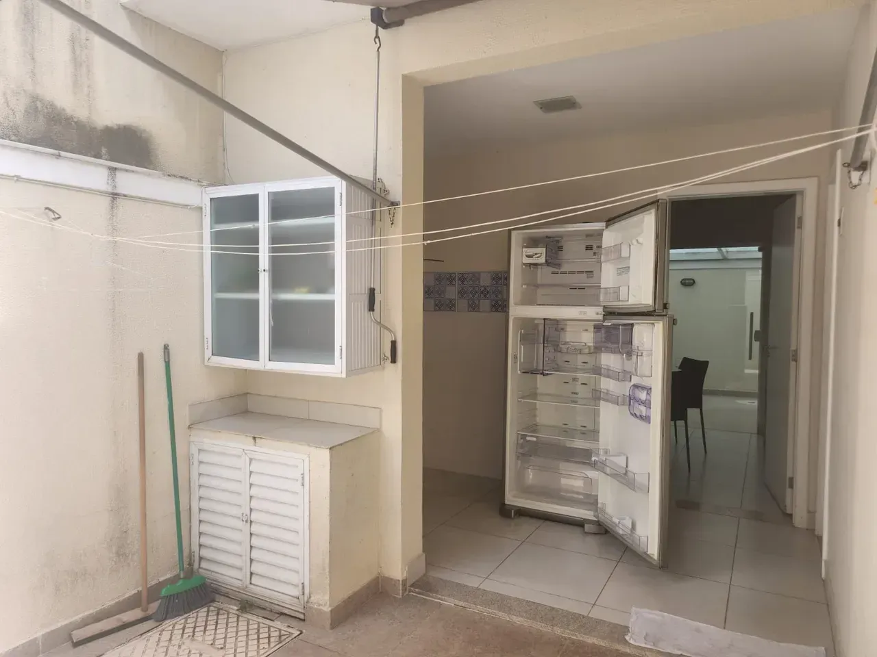Casa mobiliada com 3 dormitórios e 2 banheiros — photo 14
