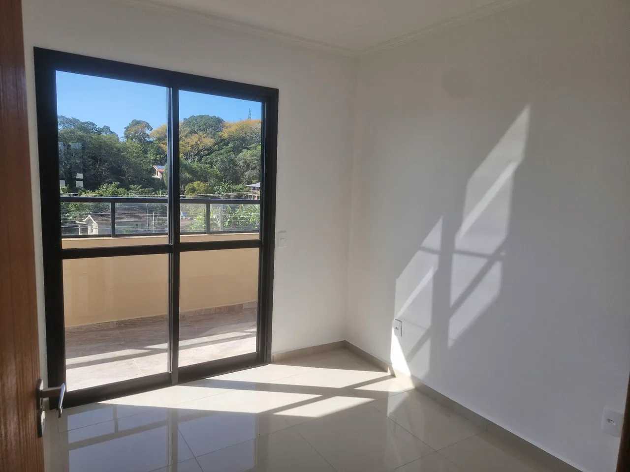 Apartment, 90 m², with floor-to-ceiling windows — photo 10