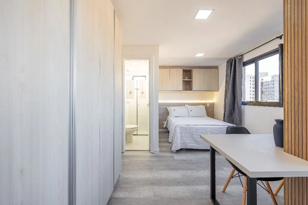 Furnished studio, 24 m², with a home office — photo 9