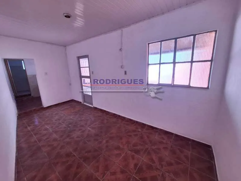 Дом без парковки с компактной кухней — photo 3