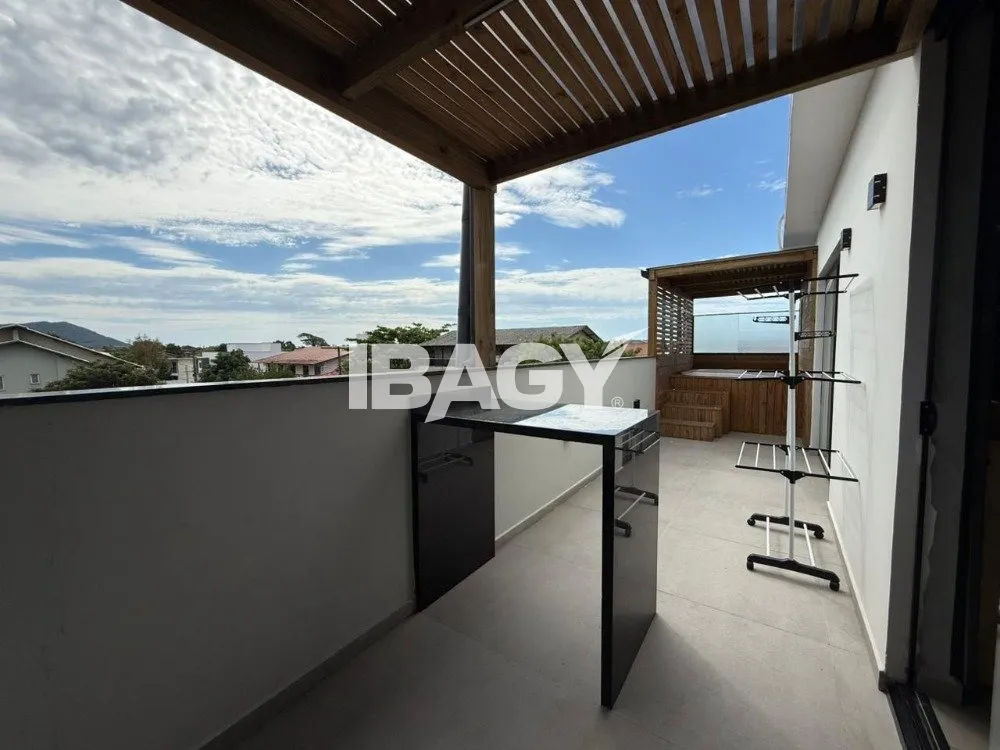 Furnished apartment, 56 m², with a water view — photo 15