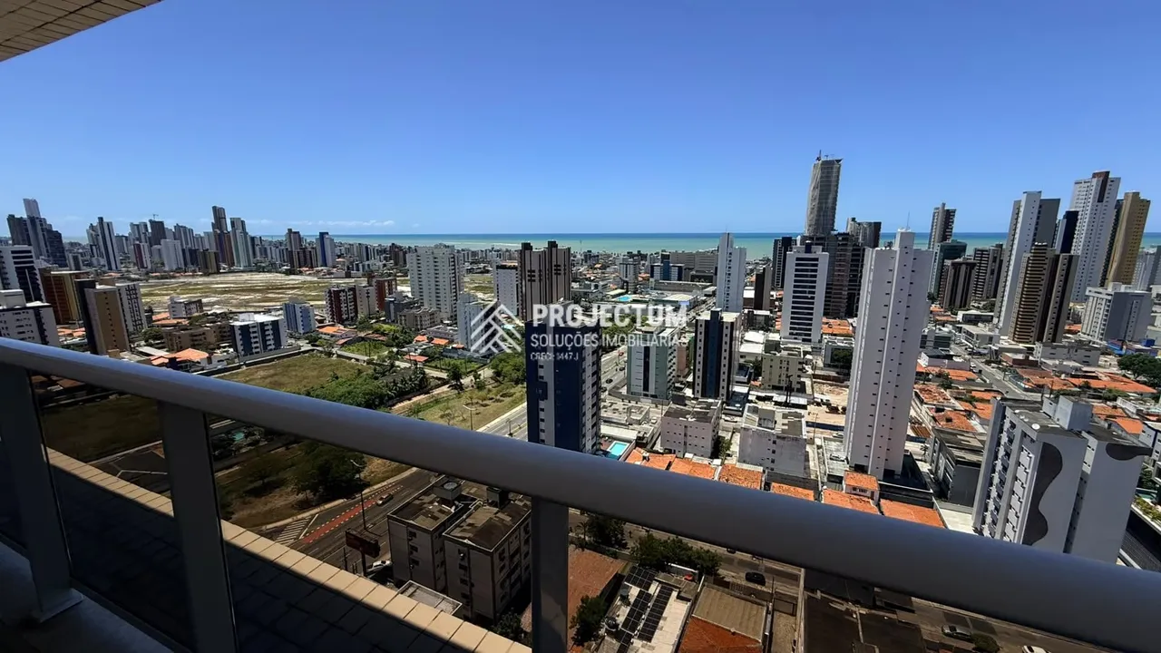3-bedroom apartment with a grill on the balcony — photo 20