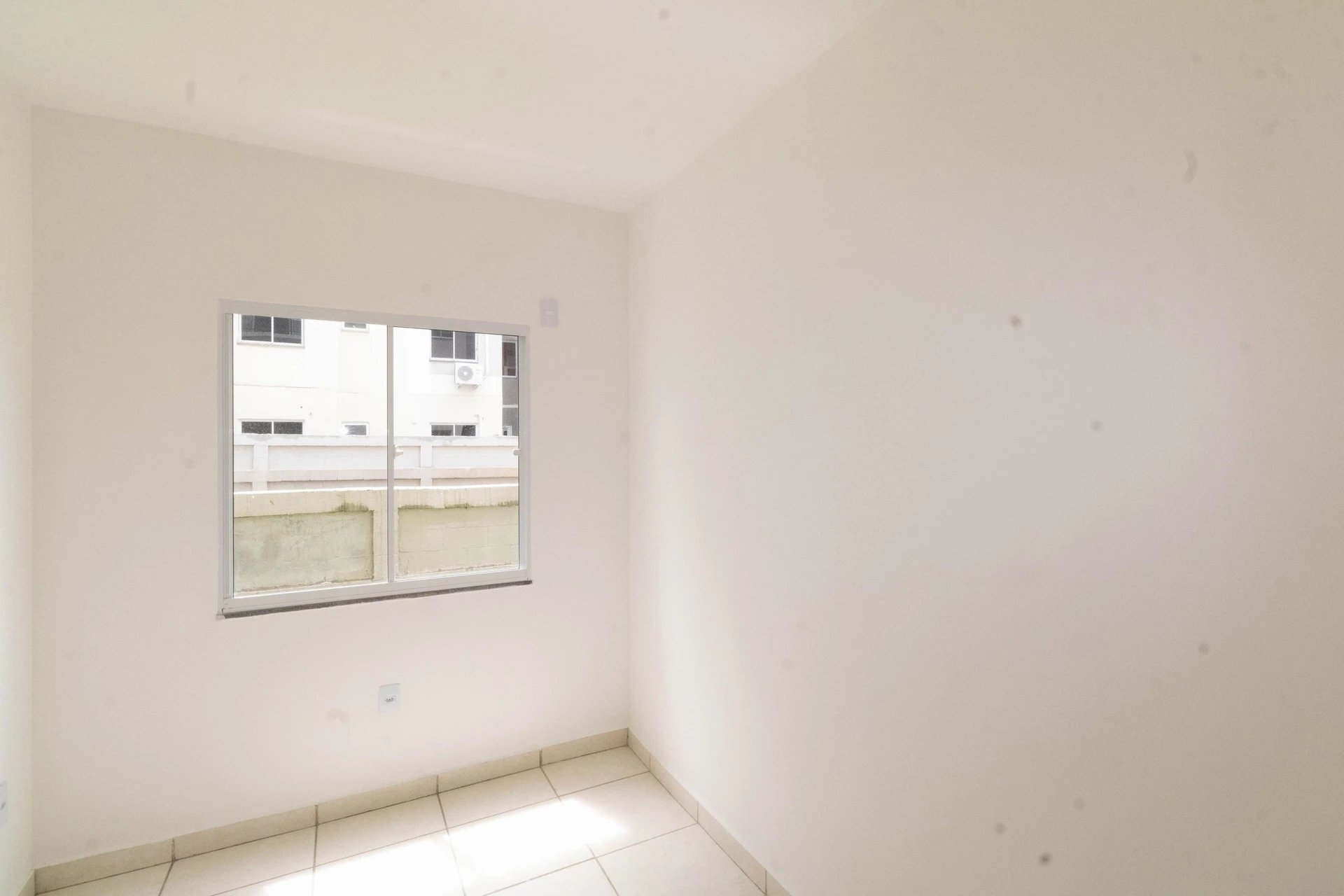 2-bedroom apartment in a building with a pool — photo 23