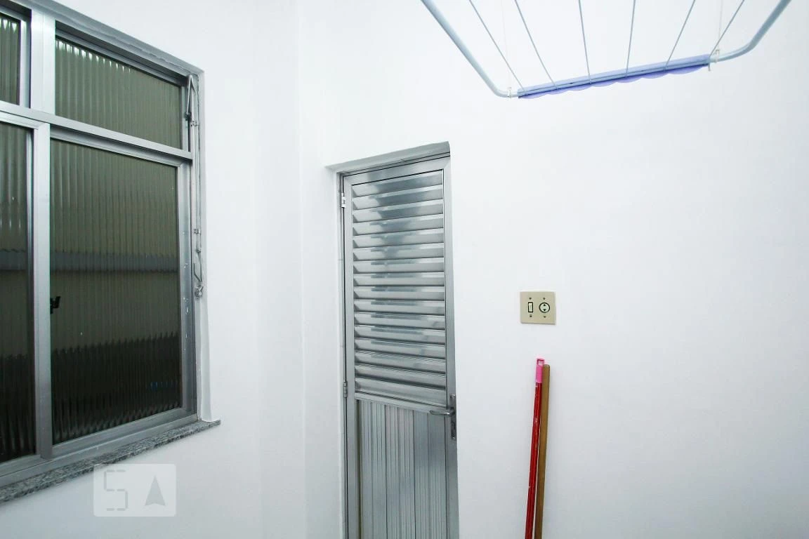 Washing machine in a 2-bedroom apartment, 74 m² — photo 11