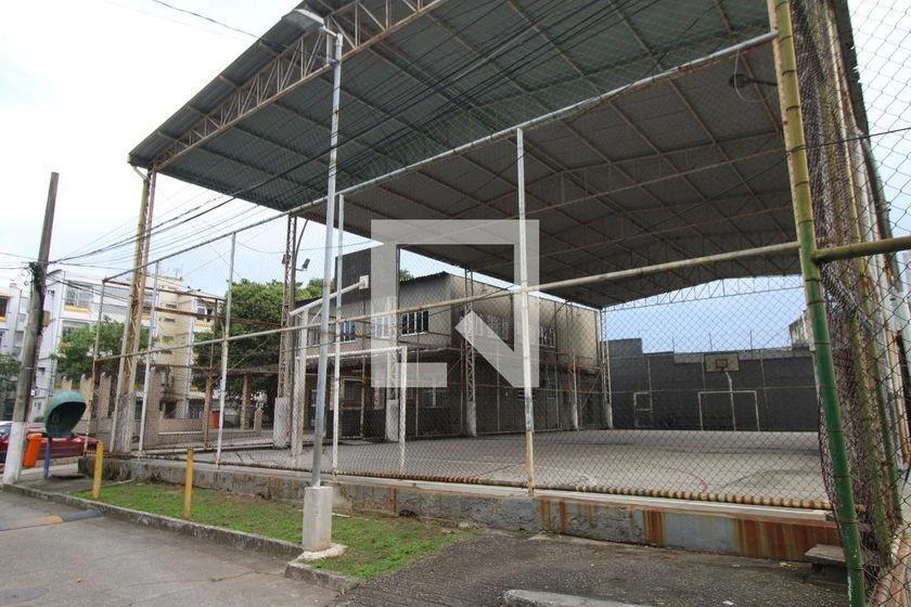 2-bedroom apartment in a building with a gym — photo 31