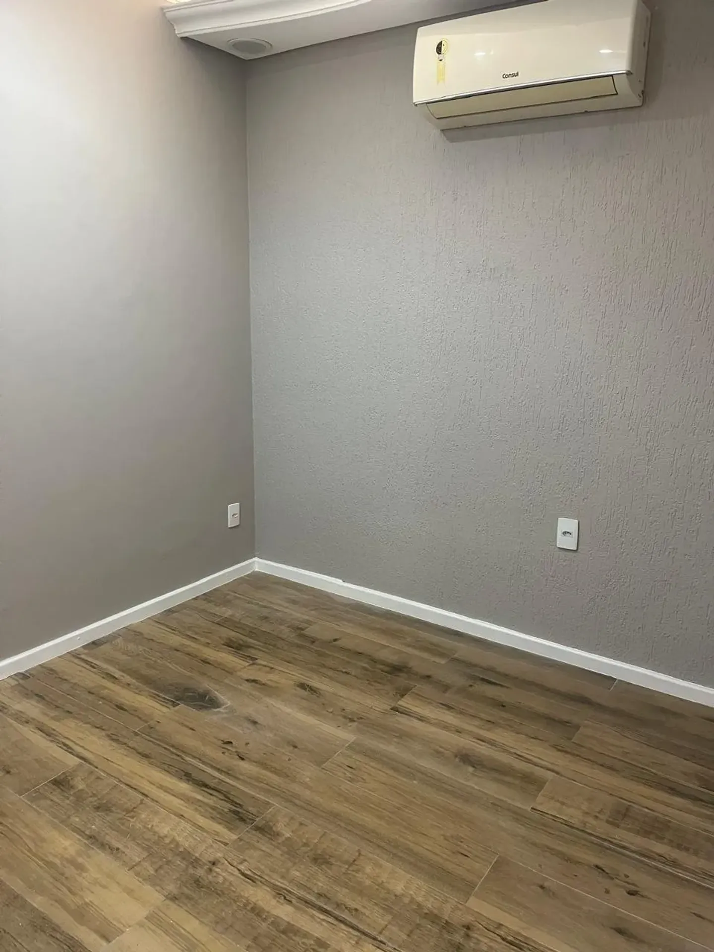 Apartment, 58 m², with wood or laminate floors