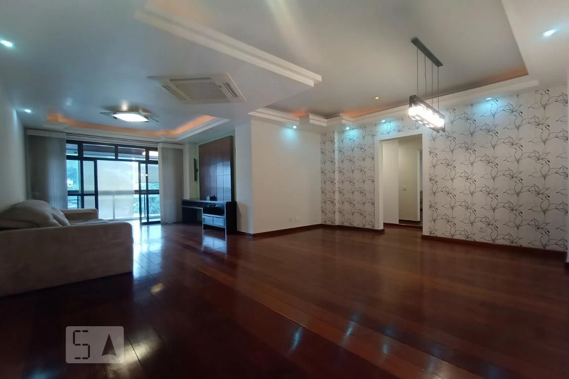 Apartamento de 4 quartos com janelas do piso ao teto — photo 7