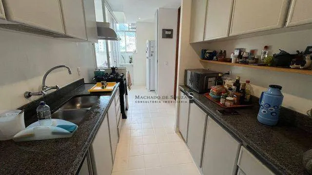 Furnished 240 m² penthouse with 3 bedrooms and 4 baths — photo 29