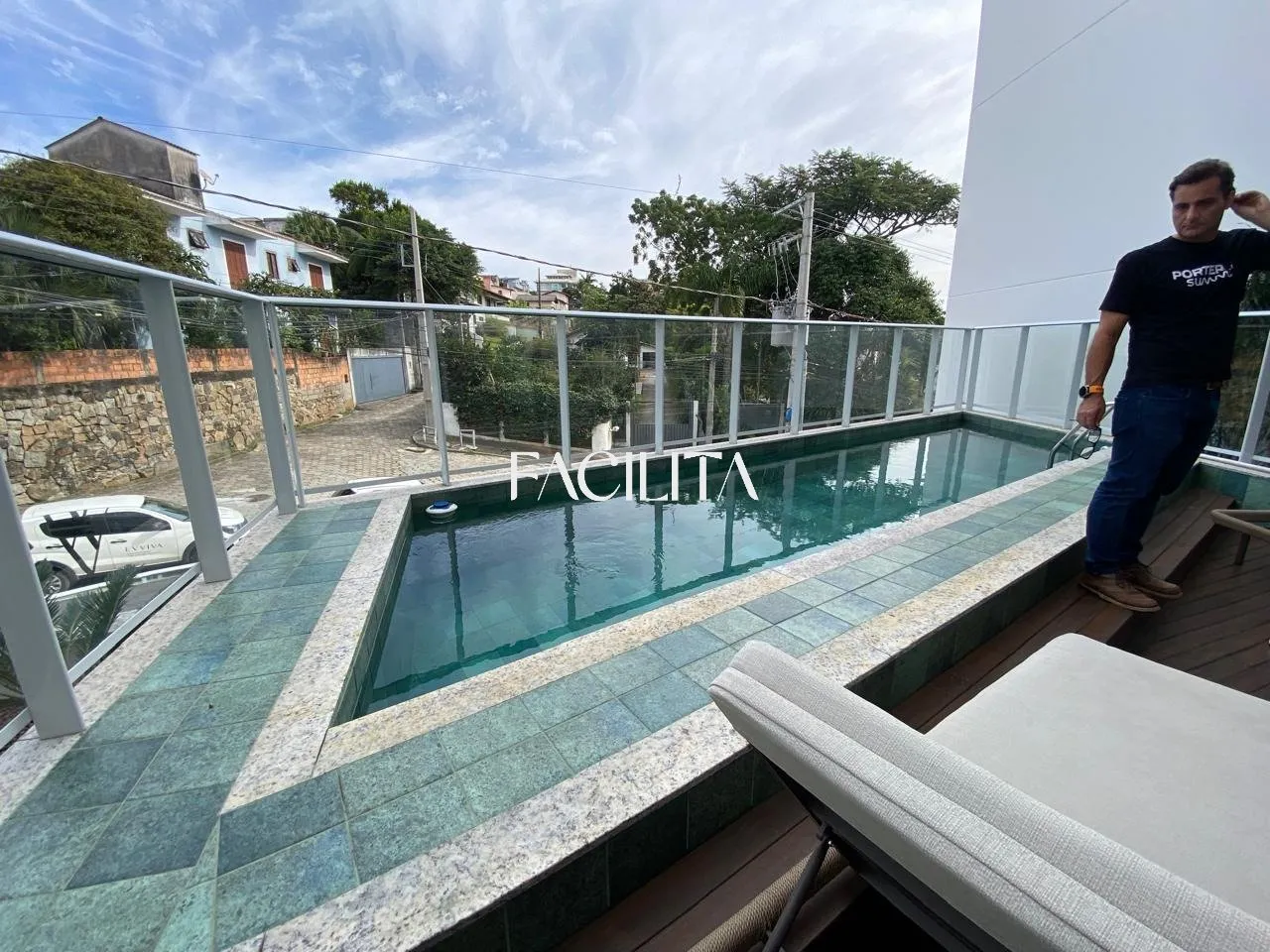 1-bedroom apartment with 3 parking spaces and 120 m² on 4th floor — photo 11