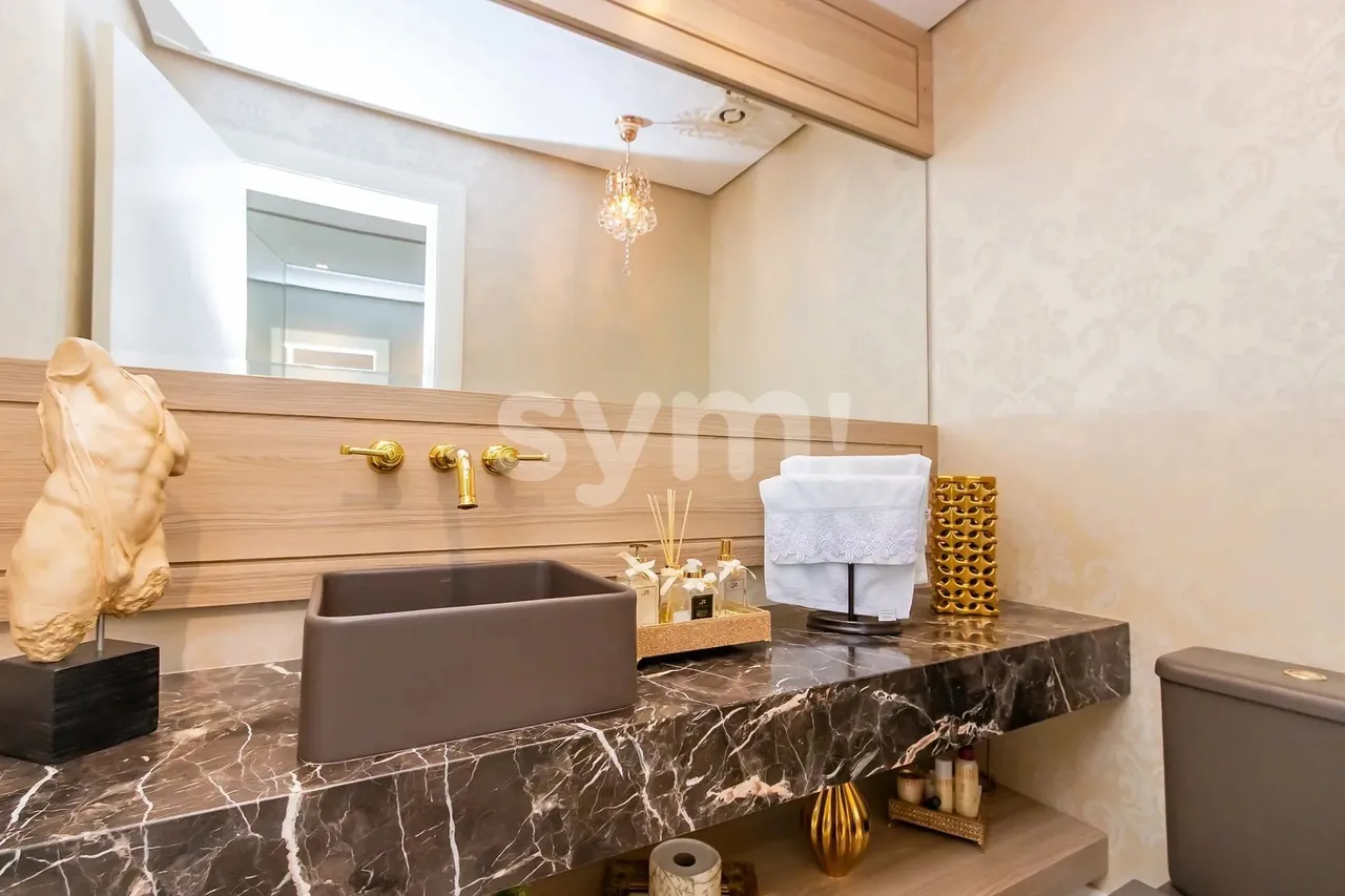 Furnished 3-bedroom apartment with open-plan kitchen 187 m² — photo 8
