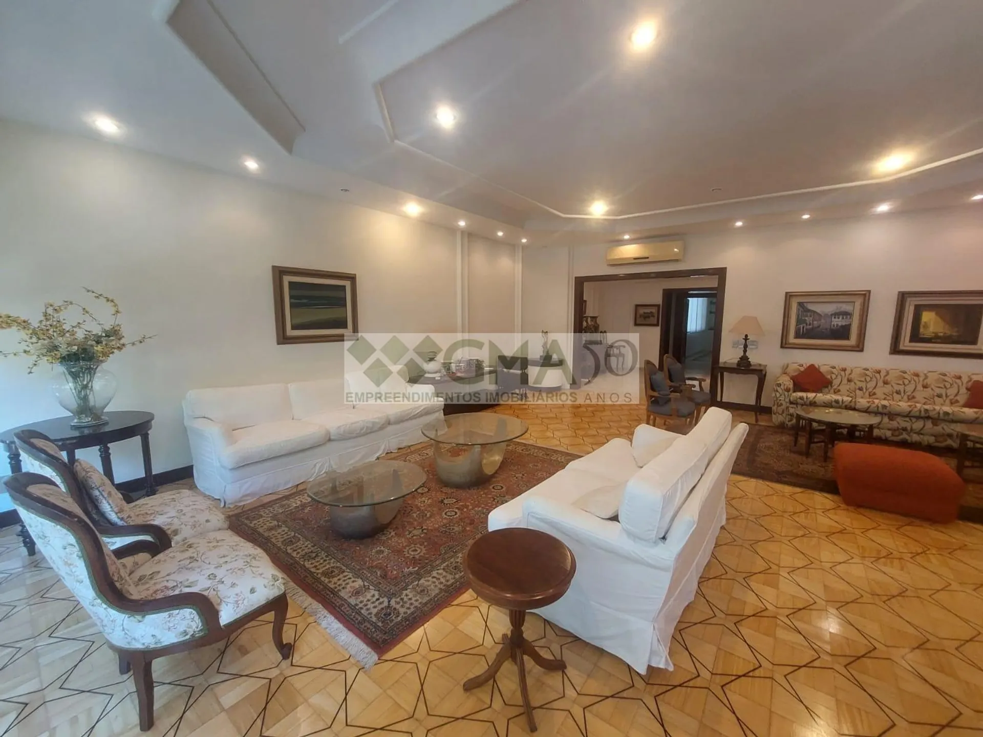Ванна и 4 спальни: квартира 347 м² — photo 10