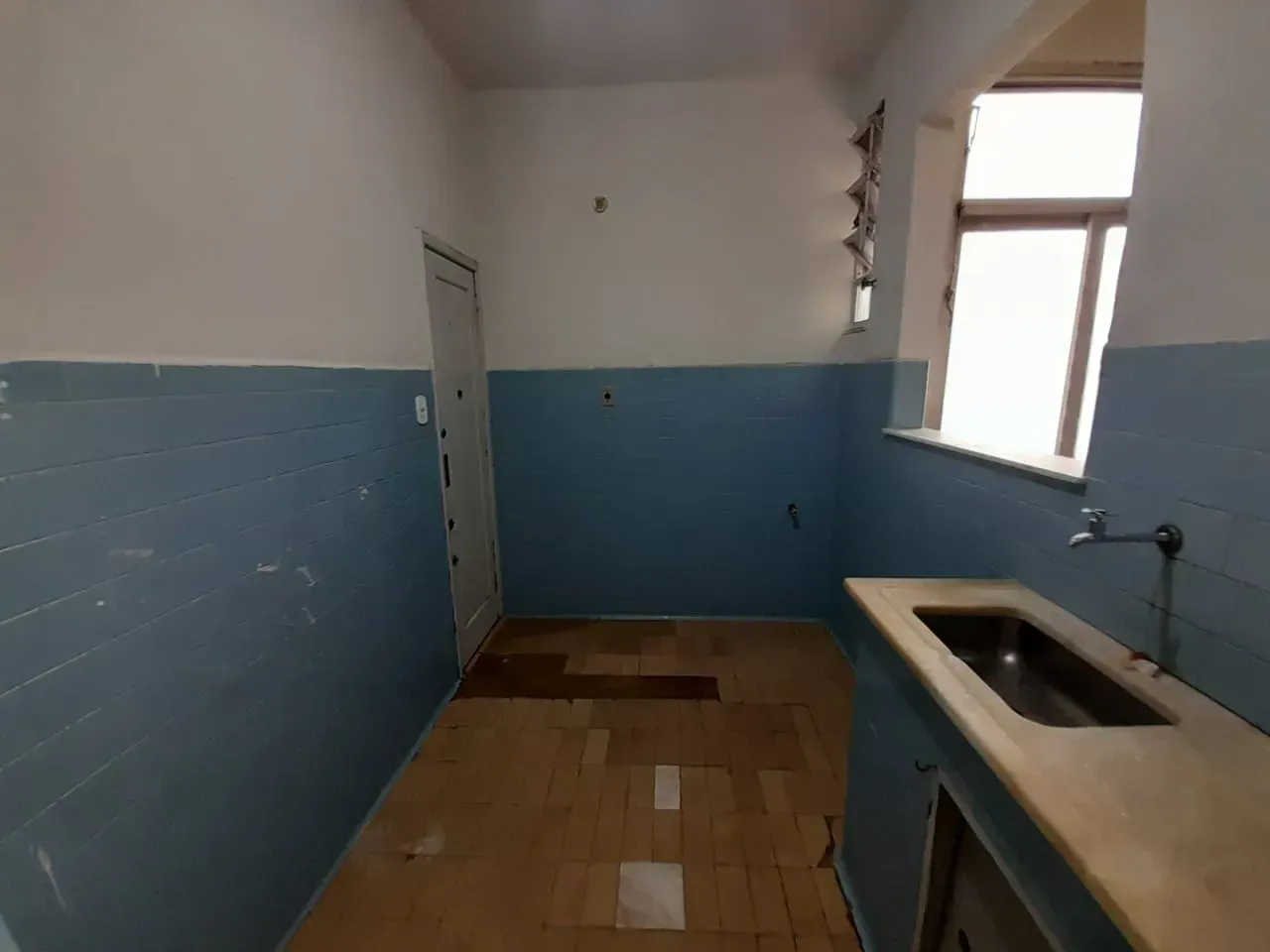 Apartment with 3 bedrooms and a separate gas kitchen — photo 10