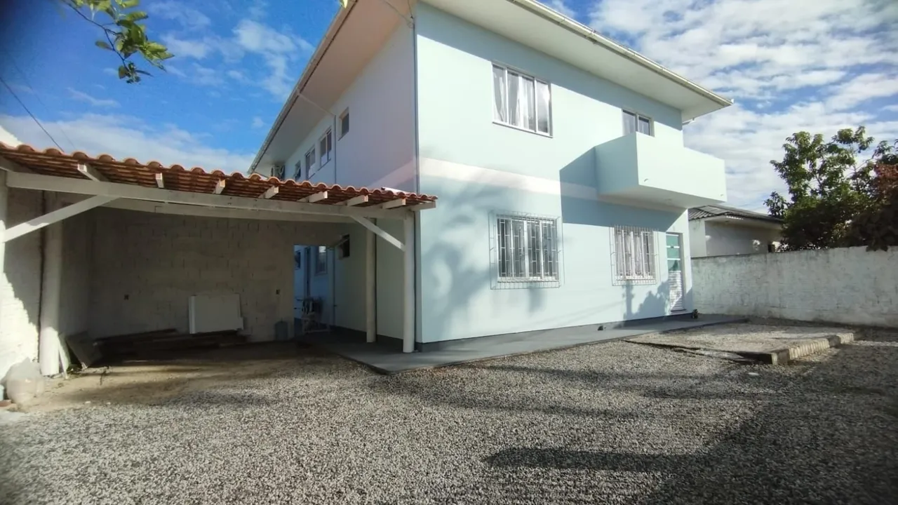 84 m² apartment with a home office and a washing machine — photo 12