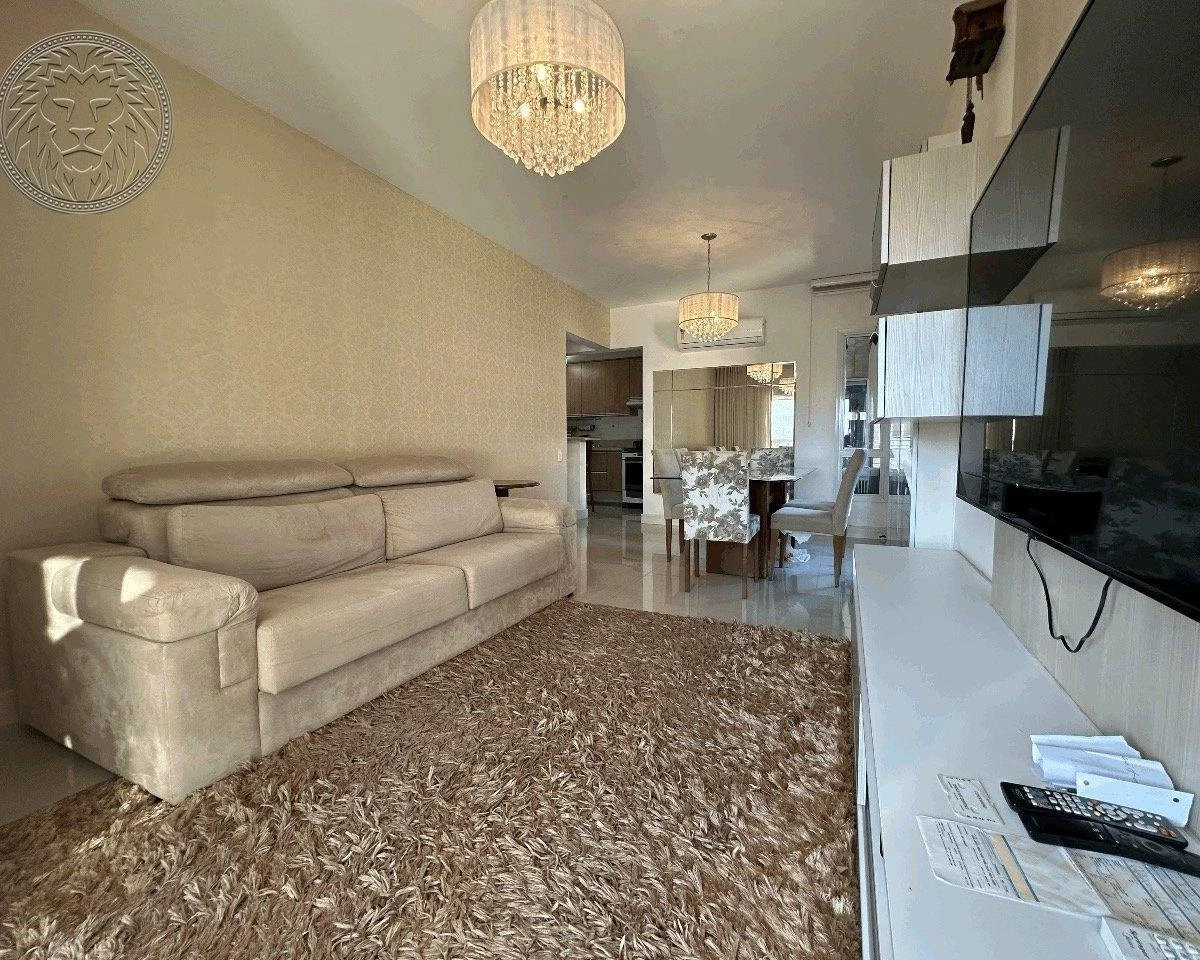 Balcony with a grill in a 2-bedroom apartment, 91 m² — photo 6