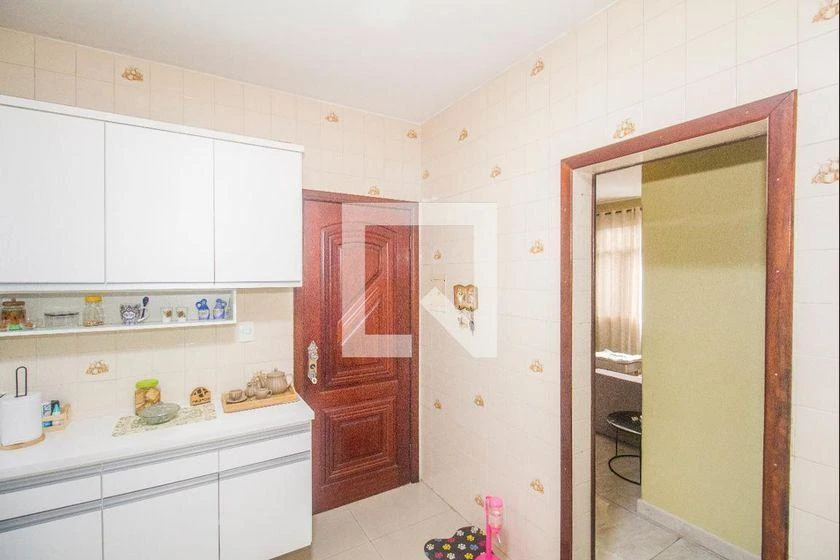 Furnished 2-bedroom apartment with 2 bathrooms — photo 15