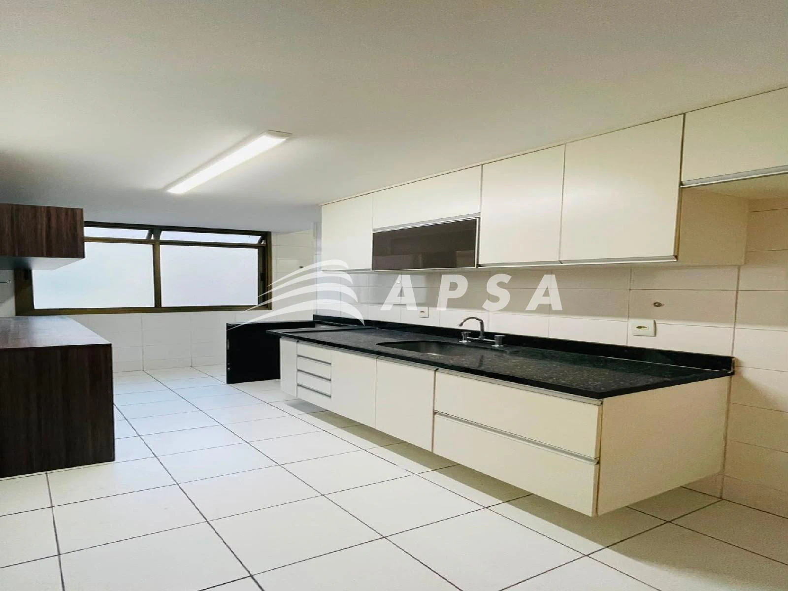 Apartamento amueblado de 173 m² con 4 dormitorios — photo 2