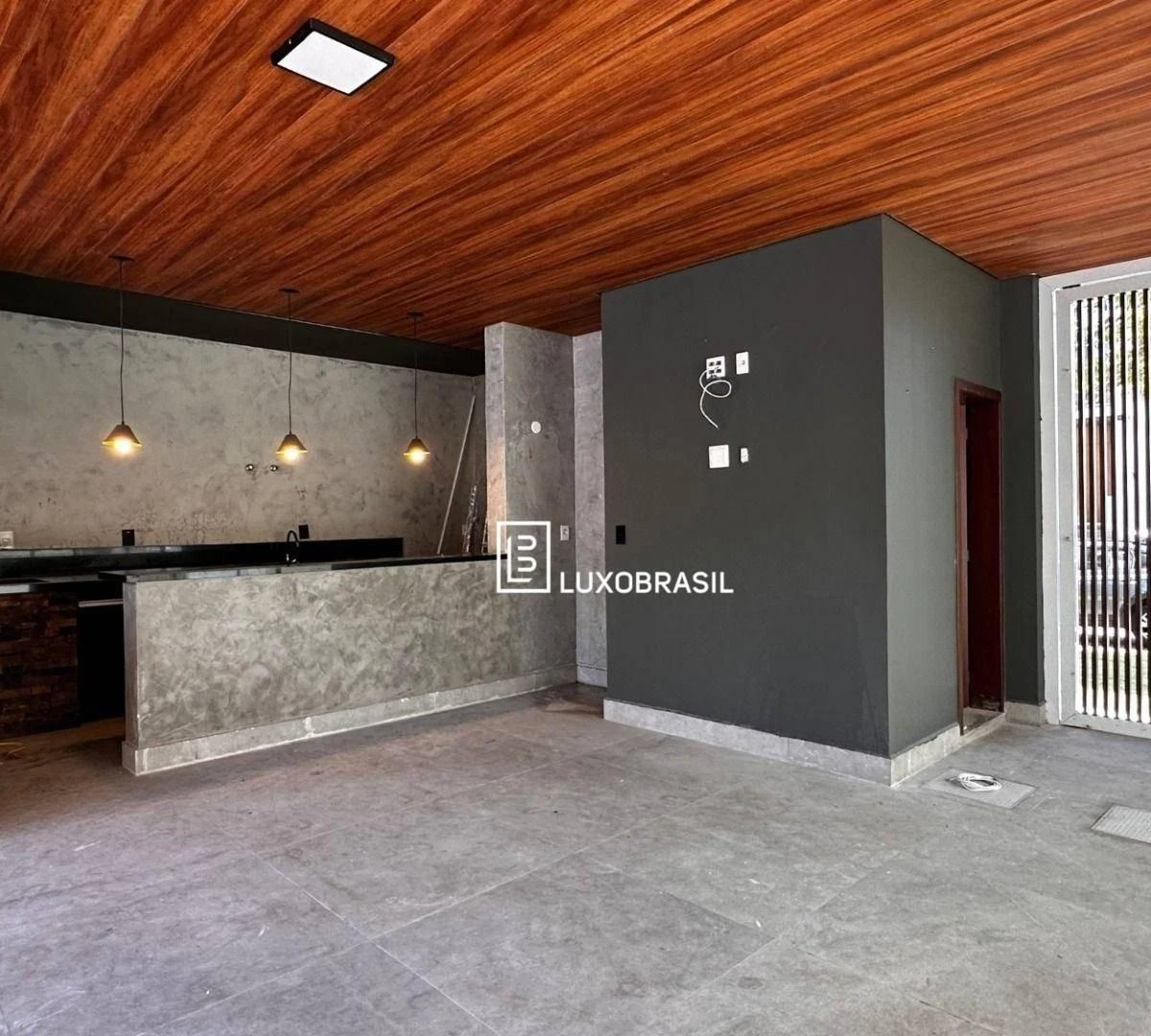 House with 7 bedrooms and 700 m², gas kitchen — photo 47